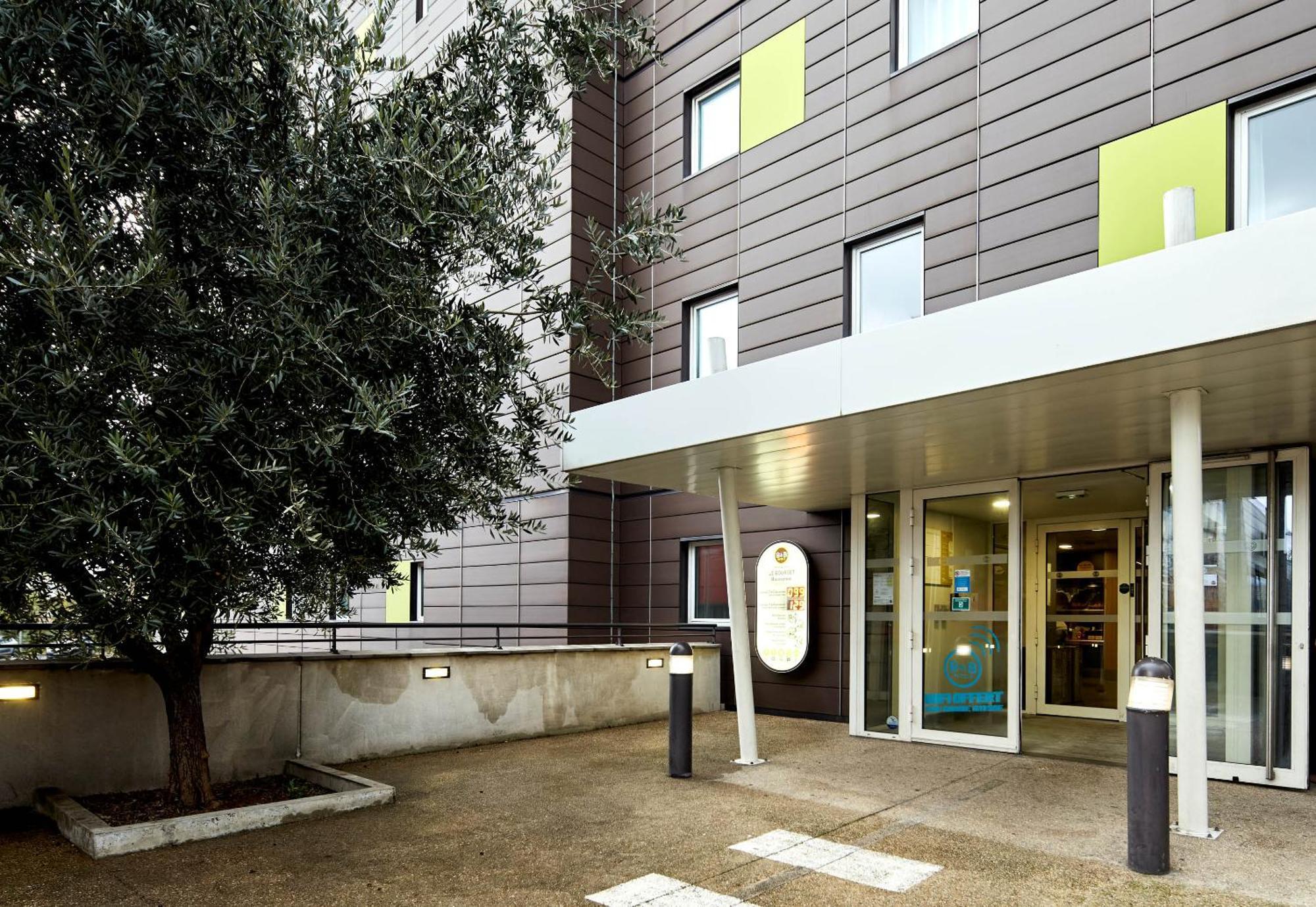 B&B Hotel Paris Le Bourget Bagian luar foto