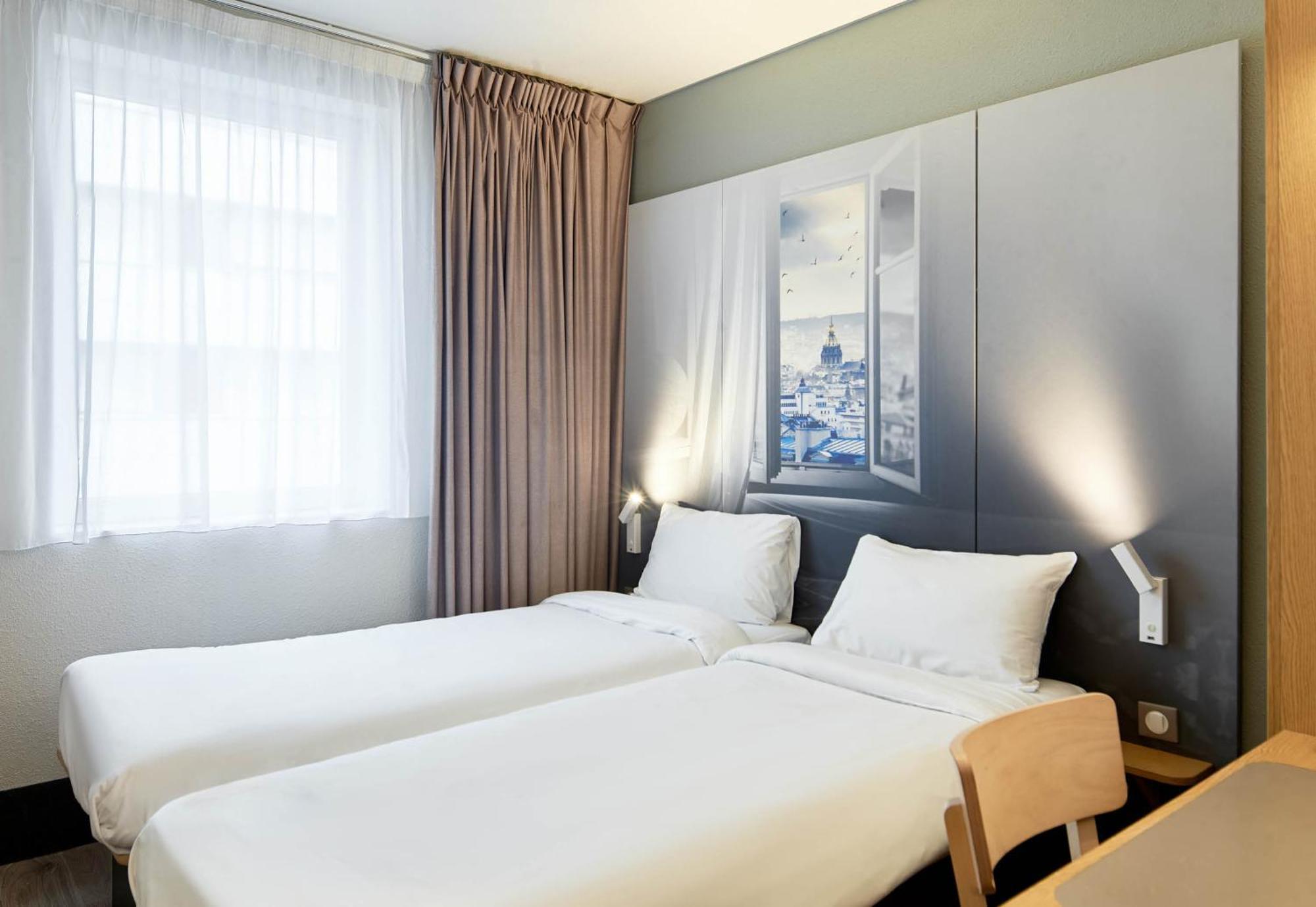 B&B Hotel Paris Le Bourget Bagian luar foto